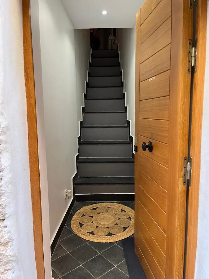 Historical Rue Longue Apartment Menton